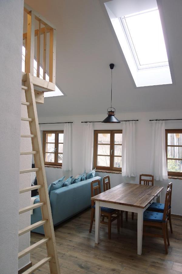 Appartement - Ferienwohnung - Fewo Obernkammer Emmering  Exterior photo